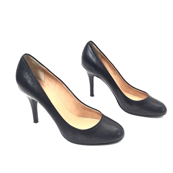 J. Crew Shoes - 🌹J. Crew Classic Black Leather Round Toe Pump 🌹